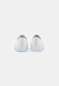 Lacoste ZIANE PLUSGRAND - Trainers - White/gold 9 Lacoste ZIANE PLUSGRAND - Trainers - White/gold -Lacoste Sales Store 069b462615b04d858bc698f37d255725