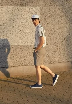 Lacoste LEROND BL 2 CAM - Trainers - Navy -Lacoste Sales Store 0774f8437c944ea3a6d65f744971ce96