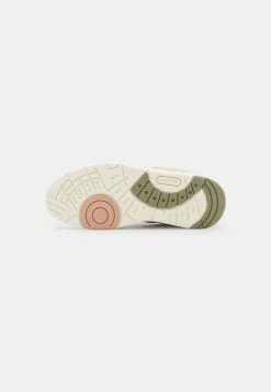 Lacoste COURT CAGE - Trainers - Off White/light Brown -Lacoste Sales Store 1095ae1b5fb5416b9c1024ddf0552847