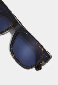 Lacoste Sunglasses - Dark Havana -Lacoste Sales Store 19c6f10c5371444e803aa8ecde10c76a