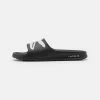 Lacoste CROCO - Pool Slides - Black/white 1 Lacoste CROCO - Pool Slides - Black/white -Lacoste Sales Store 1c3a2b221aa14ce9bedae260b107bea7