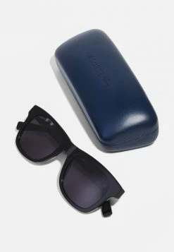 Lacoste Sunglasses - Black -Lacoste Sales Store 1caa67af8fa4434ea868a20c0ed86546