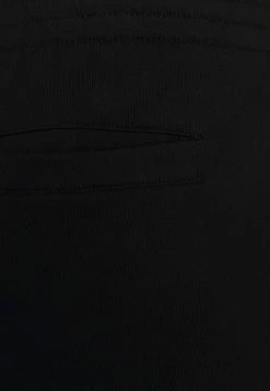 Lacoste Tracksuit Bottoms - Noir 7 Lacoste Tracksuit Bottoms - Noir -Lacoste Sales Store 1d1abec26a734f458c0778d1e688f434