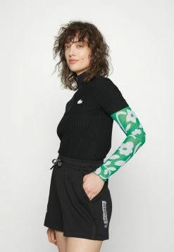 Lacoste EXCLUSIVE - Shorts - Black -Lacoste Sales Store 1f0acf38de0f41eeacfbdc72f0856cda