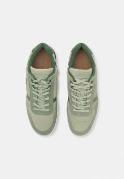 Lacoste T-CLIP - Trainers - Light Green/off White 11 Lacoste T-CLIP - Trainers - Light Green/off White -Lacoste Sales Store 2123d2a7faa74b6590ad5f4d806ef502