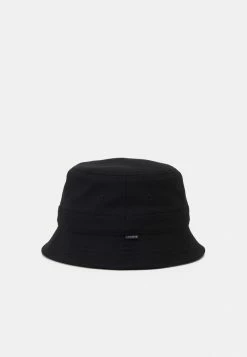 Lacoste UNISEX - Hat - Black -Lacoste Sales Store 26b4381f56394823b2dd3daa3d7c9854
