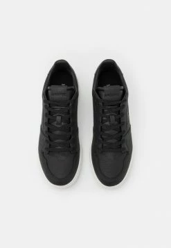 Lacoste COURT LISSE - Trainers - Black/off-white 11 Lacoste COURT LISSE - Trainers - Black/off-white -Lacoste Sales Store 2c49bac3bc6e433a8bdba514b0707f33