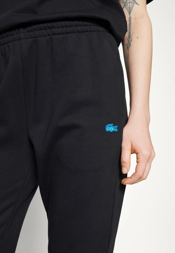 Lacoste UNISEX EXCLUSIVE - Tracksuit Bottoms - Black 6 Lacoste UNISEX EXCLUSIVE - Tracksuit Bottoms - Black - Image 4