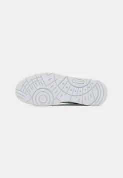 Lacoste T-CLIP UNISEX - Trainers - White -Lacoste Sales Store 3fbbe600b1b140df9f8f109820e4ad7b