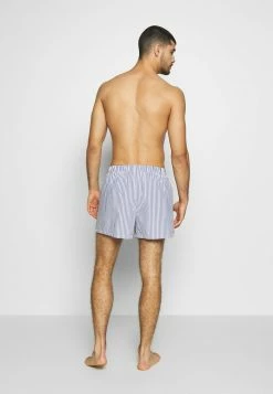 Lacoste 3Pack - Boxer Shorts - Navy Blue/white-tropical 10 Lacoste 3Pack - Boxer Shorts - Navy Blue/white-tropical -Lacoste Sales Store 41901780055546ccb52f8d42e78fab6a