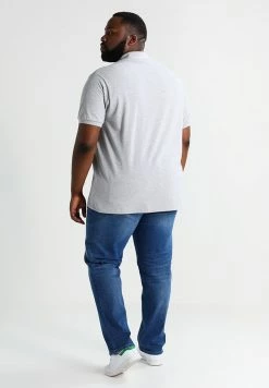 Lacoste PLUS L1264-00 - Polo Shirt - Argent Chine -Lacoste Sales Store 482aede814ba416fa4fd52178ea27e07