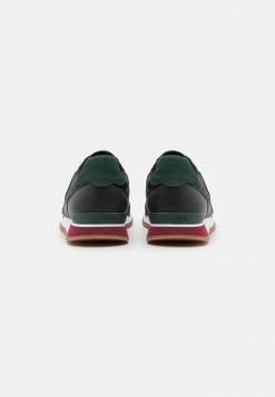 Lacoste PARTNER RETRO - Trainers - Black/dark Green 10 Lacoste PARTNER RETRO - Trainers - Black/dark Green -Lacoste Sales Store 4d839787ec4849aaa177c8a3690979d8
