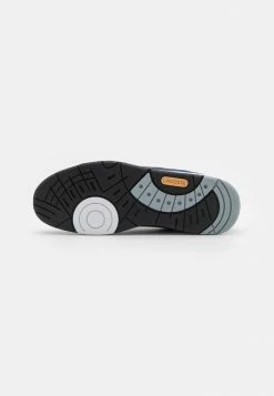 Lacoste CLIP - Trainers - Navy/white 12 Lacoste CLIP - Trainers - Navy/white -Lacoste Sales Store 5078e8df62c14c70b8906eb968bde3a0