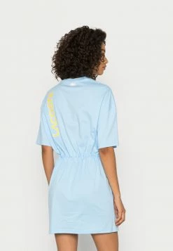 Lacoste EXCLUSIVE - Jersey Dress - Overview -Lacoste Sales Store 54256768c6b74293be0574c32683ca12