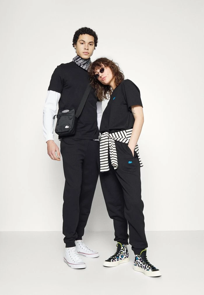 Lacoste UNISEX EXCLUSIVE - Tracksuit Bottoms - Black 4 Lacoste UNISEX EXCLUSIVE - Tracksuit Bottoms - Black - Image 2