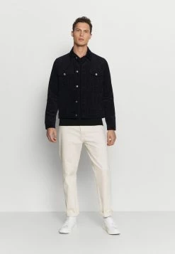 Lacoste Jumper - Black 8 Lacoste Jumper - Black -Lacoste Sales Store 5ba012c7e3284c8b8448c94b12e9f819