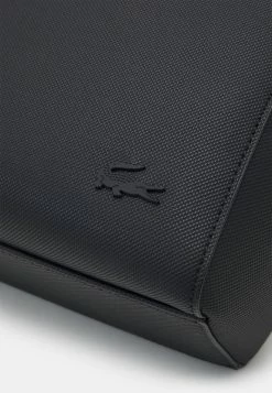 Lacoste DAILY LIFESTYLE M TOP - Handbag - Noir -Lacoste Sales Store 67fac6aa6ea145a9a93e8b1663fb6d0f