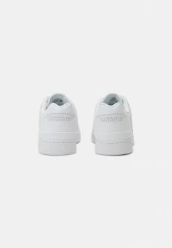 Lacoste COURT CAGE - Trainers - White -Lacoste Sales Store 6baa20941970473fb11ff09b5795fdff