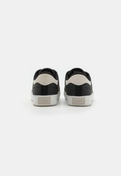 Lacoste POWERCOURT - Trainers - Black/off White -Lacoste Sales Store 6f6a75a5e77a48eaa6da3b340047b387