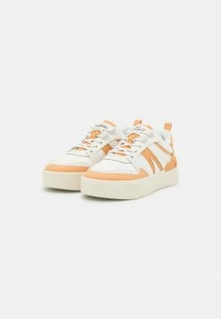 Lacoste Trainers - White/light Pink 10 Lacoste Trainers - White/light Pink -Lacoste Sales Store 734f3d974ecb4e7d90d729d63d48bf20