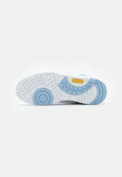 Lacoste EXCLUSIVE - Trainers - White/light Blue -Lacoste Sales Store 74422548fd654c67aa68def2b196f081