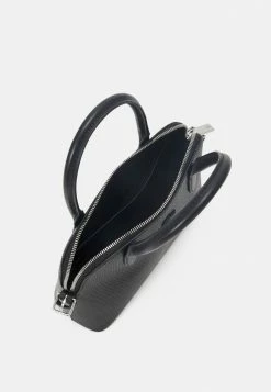 Lacoste Handbag - Noir -Lacoste Sales Store 7db54aa4c24f45eea5383da752af4cb7