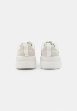 Lacoste L002 0722 1 CFA - Trainers - White -Lacoste Sales Store 7e4e4d98acbb4210a460ec09555c8ff1