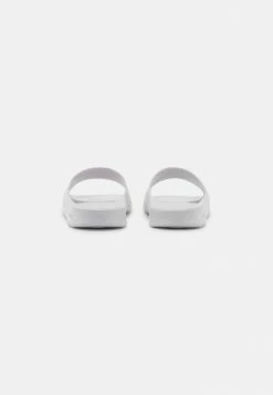 Lacoste CROCO 2.0 - Pool Slides - White/off-white -Lacoste Sales Store 80bd871b7ccd437b981e34e44a26c793