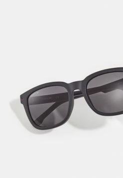 Lacoste Sunglasses - Matte Black -Lacoste Sales Store 814bd28df7744f6595146b5952eaa714