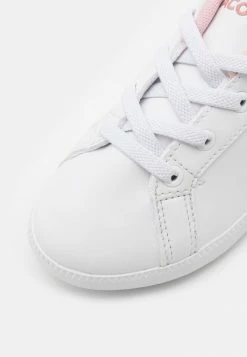 Lacoste GRADUATE - Trainers - White/light Pink 13 Lacoste GRADUATE - Trainers - White/light Pink -Lacoste Sales Store 8518830ca8ce4ee2915688d99adfb6da