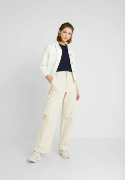 Lacoste Basic T-shirt - Navy Blue -Lacoste Sales Store 88603cc9733b41849ceb59a234f470df