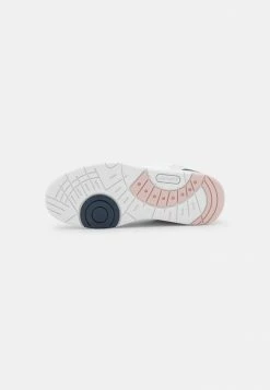 Lacoste T-CLIP - Trainers - White/ Off White -Lacoste Sales Store 8b608167a36d4898aa2fa0094b371302