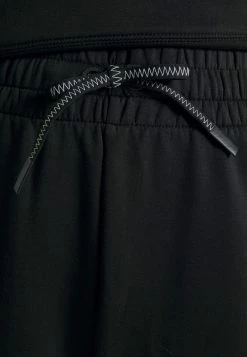 Lacoste EXCLUSIVE - Tracksuit Bottoms - Black -Lacoste Sales Store 8d304d5ee432401c8a73c098e2a5162f