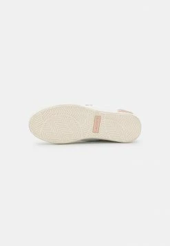 Lacoste POWERCOURT - Trainers - White/light Pink 12 Lacoste POWERCOURT - Trainers - White/light Pink -Lacoste Sales Store 8d5c0341e85f4c8aada1dfb2d0deb148