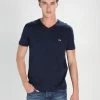 Lacoste Basic T-shirt - Navy Blue 2 Lacoste Basic T-shirt - Navy Blue -Lacoste Sales Store 90ff8117ae5d436fa063e44eed9ab70d