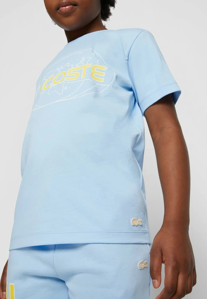 Lacoste UNISEX EXCLUSIVE - Print T-shirt - Light Blue 9 Lacoste UNISEX EXCLUSIVE - Print T-shirt - Light Blue - Image 7