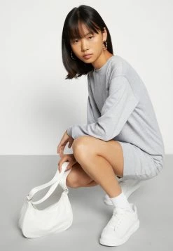 Lacoste Day Dress - Argent Chine 11 Lacoste Day Dress - Argent Chine -Lacoste Sales Store 9d107add40fc485c9dc358d79b8f9189