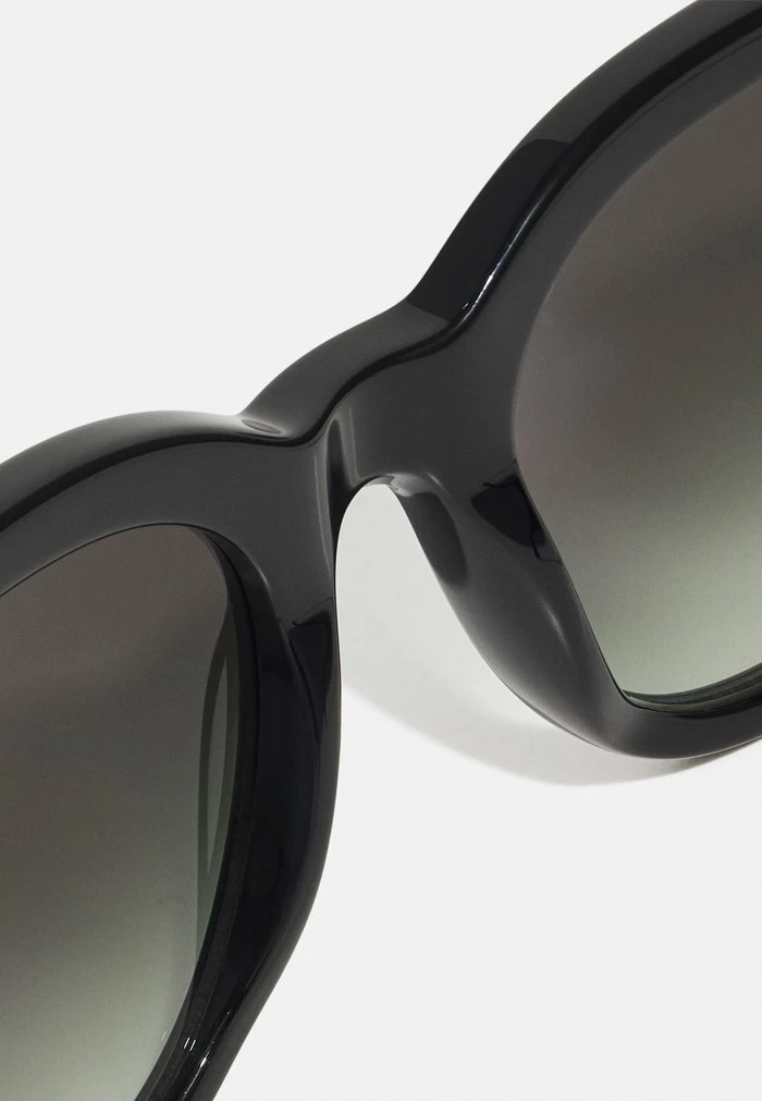 Lacoste Sunglasses - Black 5 Lacoste Sunglasses - Black - Image 3