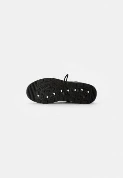 Lacoste URBANBREAKER - Trainers - Blk/blk 12 Lacoste URBANBREAKER - Trainers - Blk/blk -Lacoste Sales Store a04960c180944f4181395b1d29fff4d7