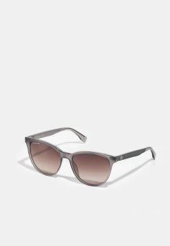 Lacoste Sunglasses - Grey Dust