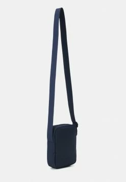 Lacoste NEOCROC VERTICAL CAMERA BAG UNISEX - Across Body Bag - Marine 8 Lacoste NEOCROC VERTICAL CAMERA BAG UNISEX - Across Body Bag - Marine -Lacoste Sales Store a46f53feacae4a53af7a0a1b006adfdd