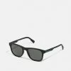 Lacoste UNISEX - Sunglasses - Matte Black -Lacoste Sales Store a9b0b8b4ca7b4baf8e1750818ccf191b