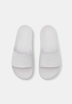 Lacoste CROCO 2.0 - Pool Slides - White/off-white -Lacoste Sales Store ac18364bb25649a28f999bfb2528cc3b
