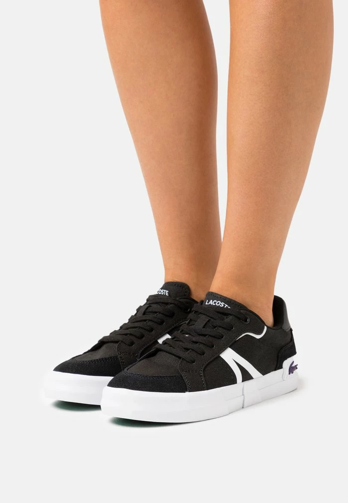 Lacoste Trainers - Black/white 3 Lacoste Trainers - Black/white