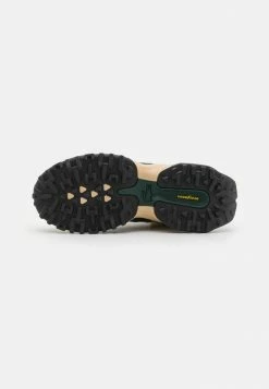 Lacoste GUARD BREAKER - Trainers - Natur/black 12 Lacoste GUARD BREAKER - Trainers - Natur/black -Lacoste Sales Store b025a67f65e44052abee61e4da4d6c87