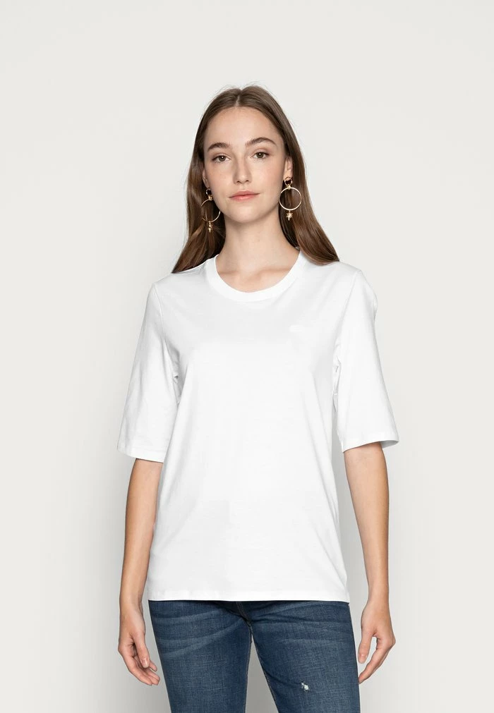 Lacoste Basic T-shirt - White 3 Lacoste Basic T-shirt - White