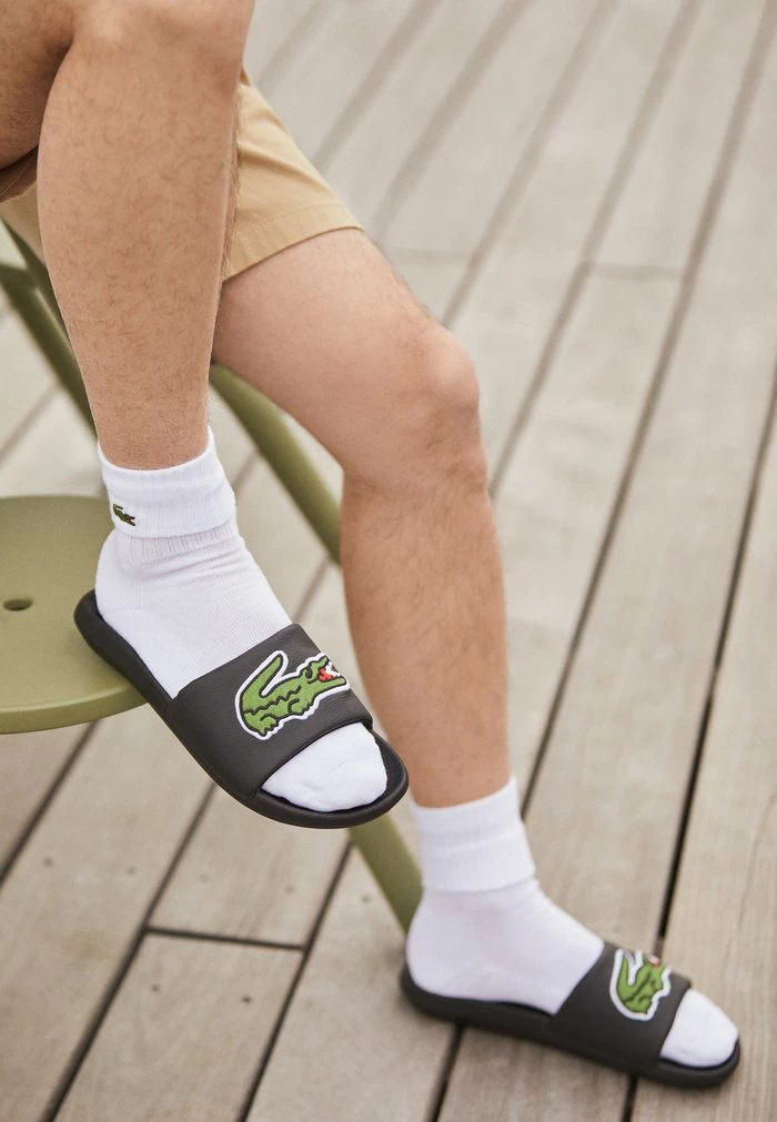 Lacoste CROCO SLIDE - Mules - Black/green 5 Lacoste CROCO SLIDE - Mules - Black/green - Image 3