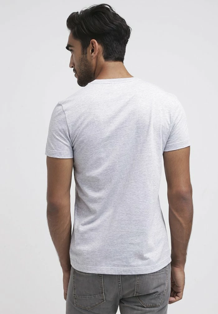 Lacoste Basic T-shirt - Argent Chine 5 Lacoste Basic T-shirt - Argent Chine - Image 3
