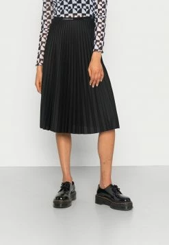 Lacoste EXCLUSIVE - A-line Skirt - Black