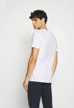 Lacoste 3 PACK - Undershirt - Blanc/argent Chine/noir 11 Lacoste 3 PACK - Undershirt - Blanc/argent Chine/noir -Lacoste Sales Store d08bd7441b7d47a68101a33bca63b70f